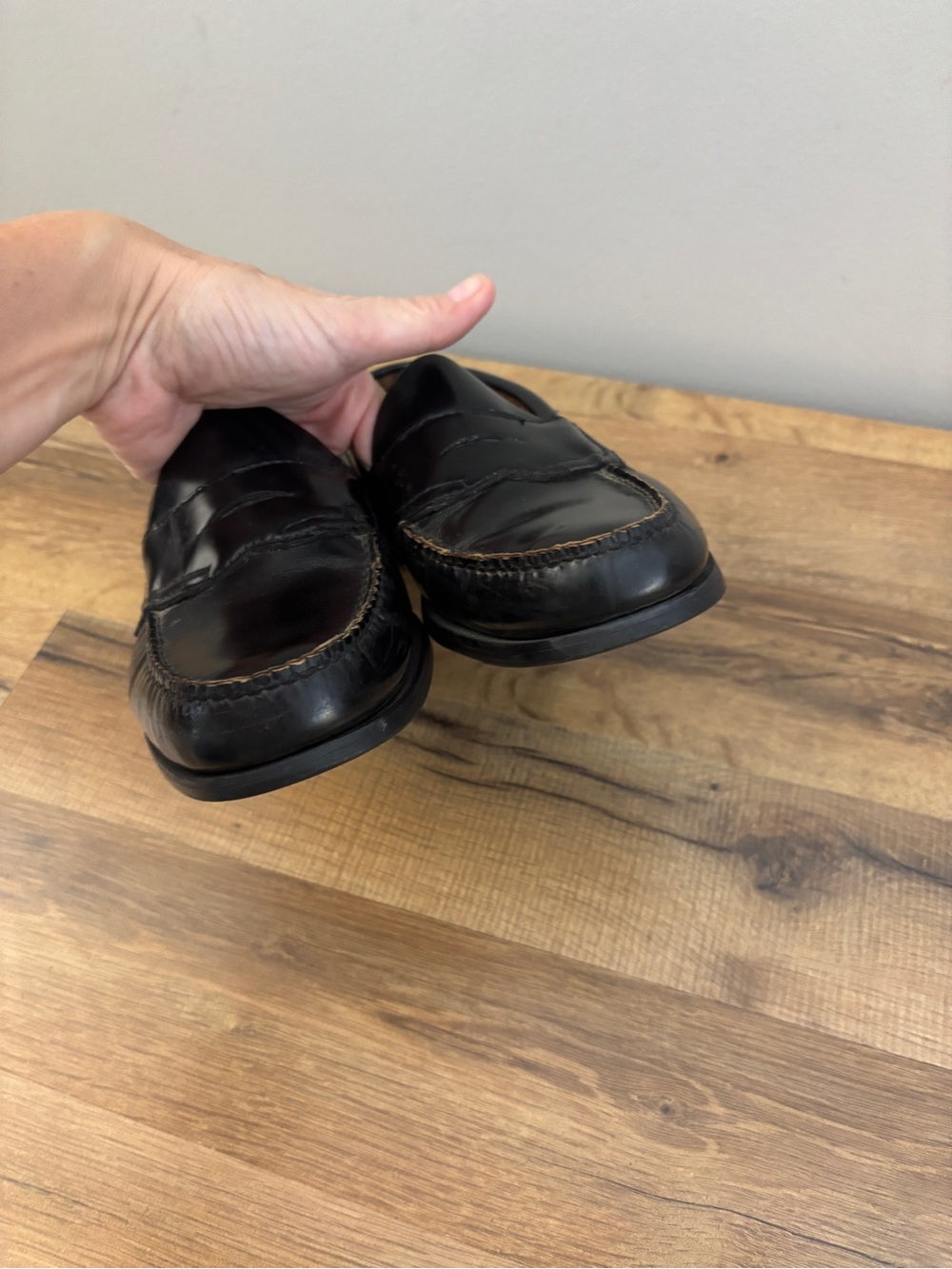 G.H. Bass & Co. Weejuns Classic Penny Loafers Black - Picture 3 of 7